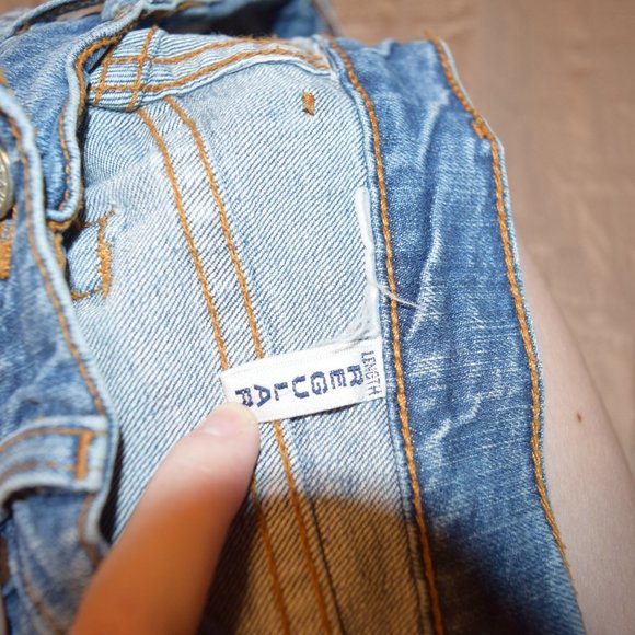 Jeans - Picture 4 of 5